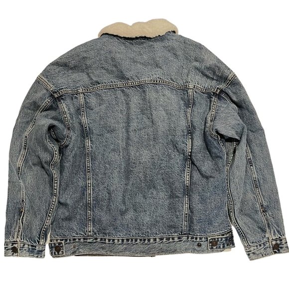 NWT AMERICAN EAGLE Denim Jacket Sz MEDIUM Sherpa Lined #872547 - Picture 2 of 4